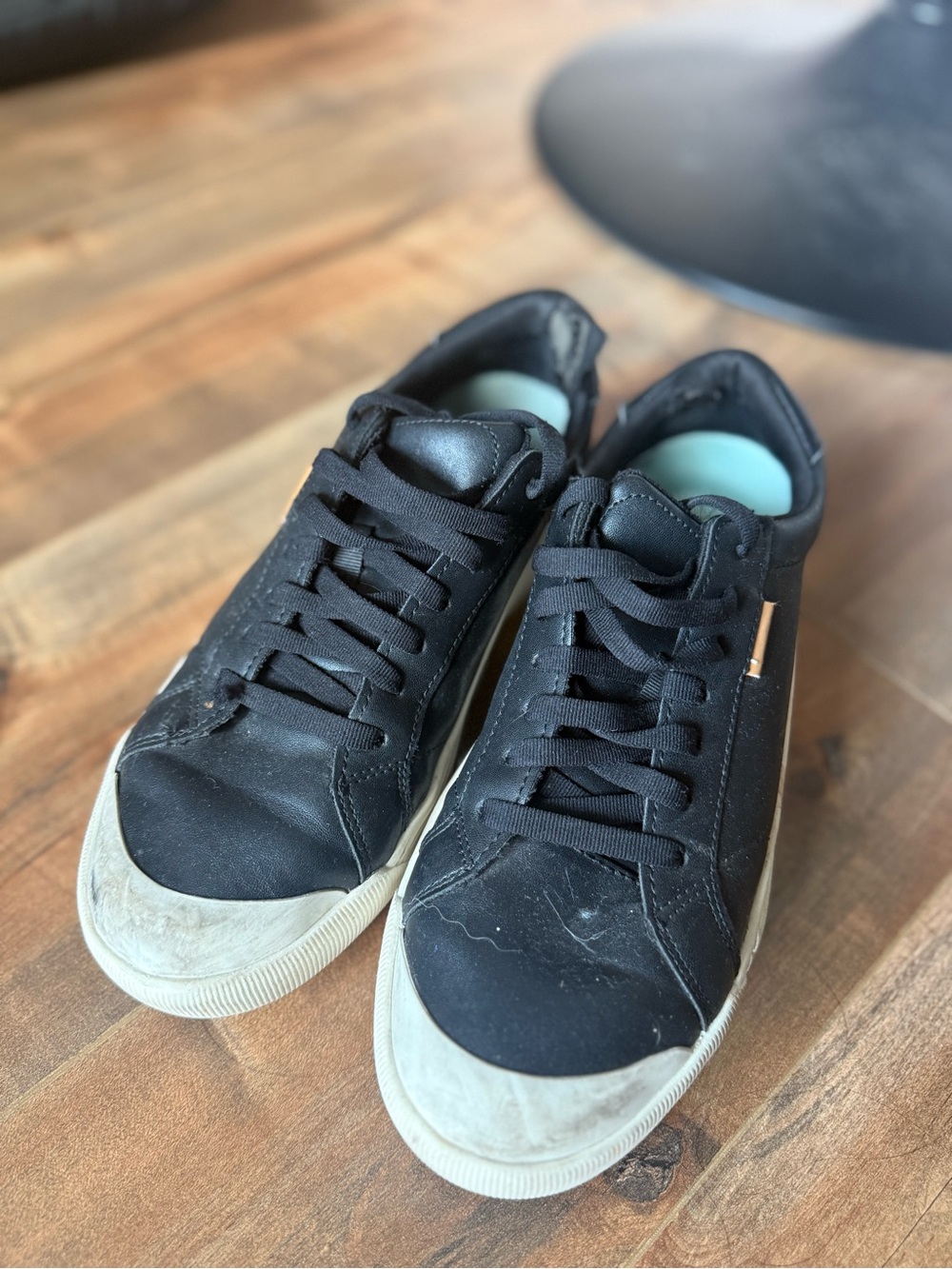 Dr. Scholl's Black and White Low-Top Sneakers